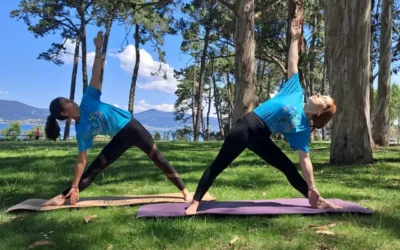 Yoga Integral: qué es y qué puedes encontrar en una clase